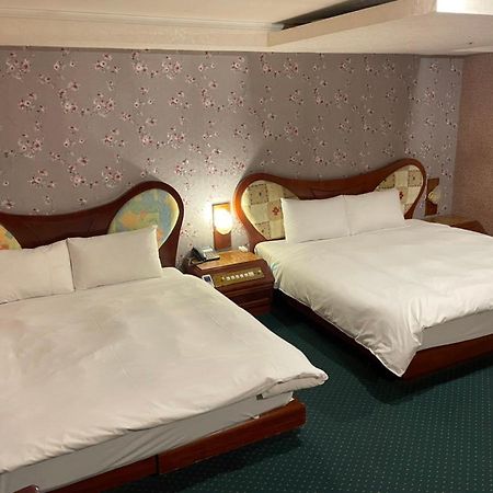 Long Lu Hotel Đài Nam Ngoại thất bức ảnh