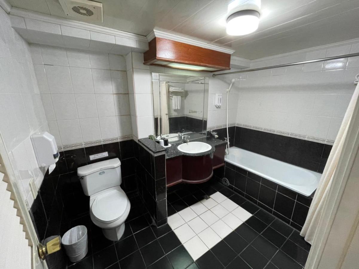 Long Lu Hotel Đài Nam Ngoại thất bức ảnh