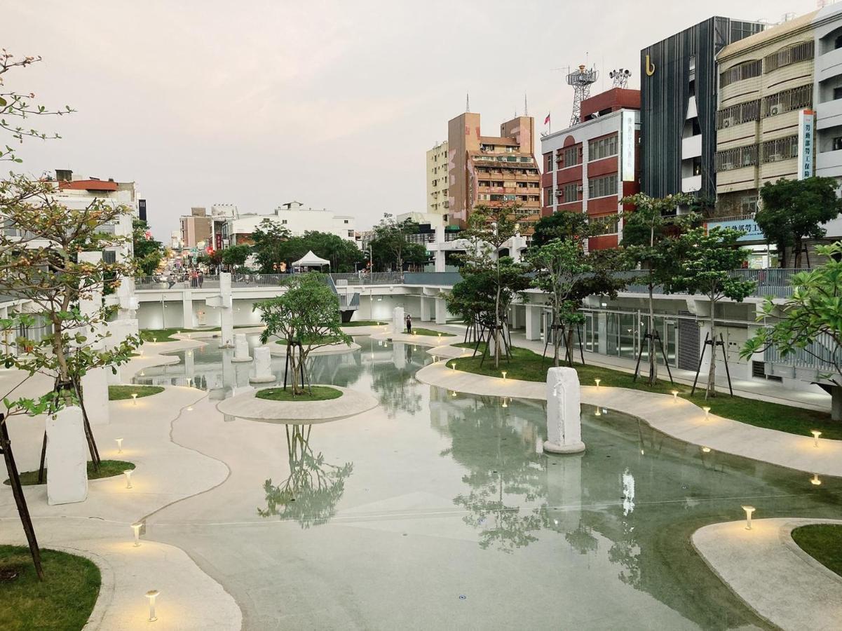 Long Lu Hotel Đài Nam Ngoại thất bức ảnh